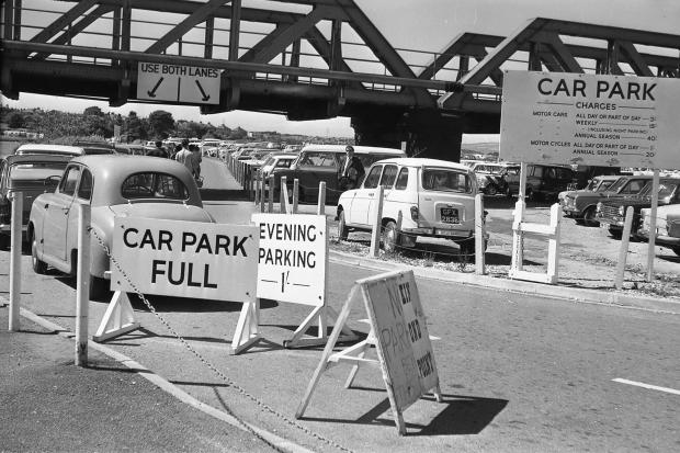 Dorset Echo: The Swannery car park in 1970